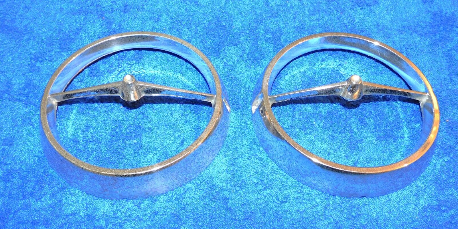 1965-1968 Mustang GT Coupe Fastback Convertible ORIG GT GRILLE FOG