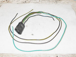 1968 Mustang Shelby Cougar UNDERHOOD LH FRONT SIGNAL PARKING LIGHT WIRING PLUG