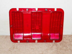 1967 1968 Mustang Fastback Coupe Convertible GT GT-A ORIG REAR TAIL LIGHT LENS
