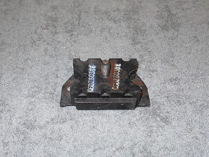 1967 1968 1969 Ford Mustang Coupe Fastback Sprint NOS 6 CYLINDER 200 MOTOR MOUNT