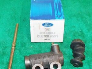1961-1972 Ford F N C T NT H HT 800 850 950 1000 Truck NOS CLUTCH SLAVE CYLINDER
