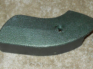 1968 1969 Mustang GT Grande Mach 1 Boss Cougar Xr7 IVY GOLD RH SEAT HINGE COVER