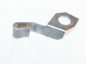 1967 Ford Mustang GT Shelby Fairlane Cougar ORIG 390 428 C6 A/T VACUUM TUBE CLIP