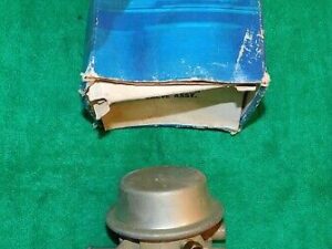 1967 1968 Lincoln Continental NOS 462 4V THERMACTOR ANTI BACKFIRE GULP VALVE