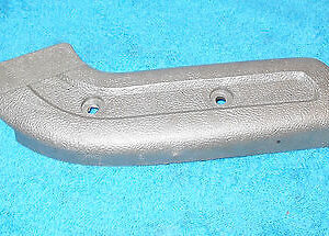 1968 1969 Mustang GT Mach 1 Boss Shelby Cougar Xr7 ORIG GOLD RH SEAT HINGE COVER