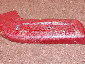 1968 1969 Mustang GT Mach 1 Boss Cougar Xr7 g ORIG RH DARK RED SEAT HINGE COVER