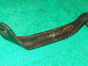 1978 1979 1980 1981 82 Granada Monarch Versailles 255 302 POWER STEERING BRACKET