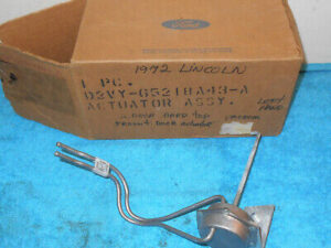 1972 Lincoln Continental 2D Hardtop Coupe NOS LH POWER DOOR LOCK VACUUM ACTUATOR
