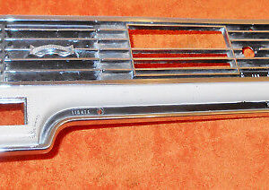 1967 Thunderbird Hardtop Sedan Landau ORIG LH DASH A/C VENT TRIM GRILLE BEZEL PW
