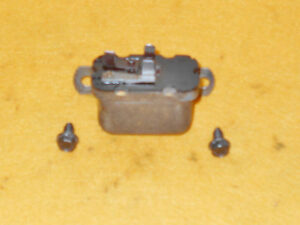 1961 1962 1963 Ford Falcon Ranchero Fairlane Comet ORIG GENERATOR HORN RELAY