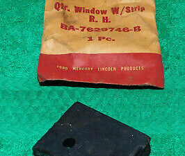 1952-1954 Ford Victoria Mercury NOS CONVERTIBLE RH QUARTER WINDOW WEATHERSTRIP