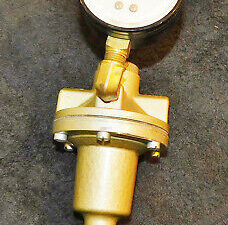 NORGREN 11-002-037 Series PRECISION PRESSURE REGULATOR 3/8" PFT With GM GUAGE