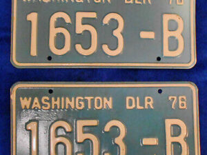 Vintage 1976 State of WASHINGTON DEALER LICENSE PLATES Collector Historic DLR 76