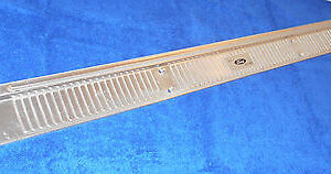 1964 1965 1966 Thunderbird Hrdtp Landau Convertible ORIG RH DOOR SILL TRIM PLATE