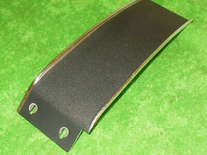 1967 1968 Mustang Fastback Coupe Convertible ORIG RH LOWER DASH TRIM PANEL BEZEL