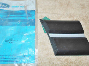 1982 1983 1984 1985 Mercury Lynx NOS DS LH FRONT FENDER BODY SIDE TRIM MOLDING