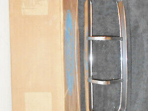 1969 1970 Ford Full-Size Station Wagon NOS RH REAR TAIL LIGHT LAMP DOOR BEZEL