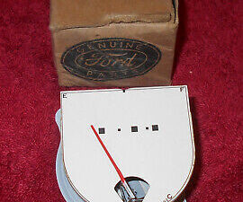 1942 Ford Super Deluxe Passenger Car Tudor Convert NOS FUEL GAS GAUGE DASH UNIT