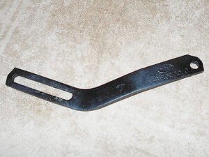 1967 1968 1969 Ford Mustang GT Shelby Cougar Xr7 289 302 351W ALTERNATOR BRACKET