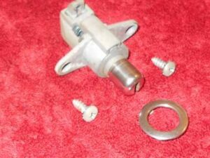 67 1968 Mustang Fastback Conv GT CS Shelby Cougar Xr7 ORIG GLOVE BOX LOCK LATCH