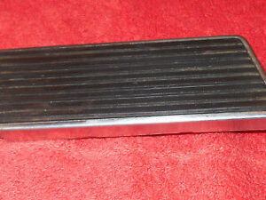 1965 1966 1967 1968 Mustang GT A Shelby Cougar Xr7 ORIG DELUXE GAS PEDAL w TRIM