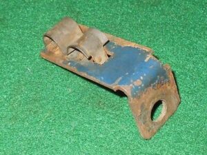 1966 Mustang Fastback Coupe Conv GT Shelby ORIG 289 CARBURETOR FUEL LINE BRACKET