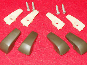 1968 1969 1970 Mustang Mach1 Boss Grande Cougar Xr7 ORIG GREEN COAT HOOK HANGERS