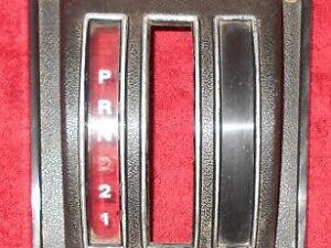 1971 1972 1973 Mustang Fastback Mach1 Grande Cougar ORIG AUTO SHIFTER TRIM BEZEL