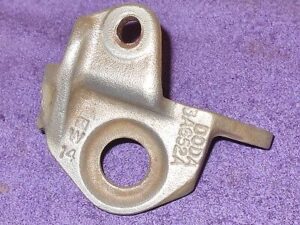 1970 1971 1972 1973 1974 75 76 77 Maverick Comet POWER STEERING CYLINDER BRACKET
