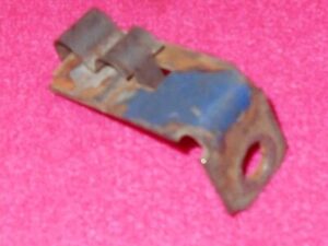1966 Mustang Fastback Coupe Conv GT Shelby ORIG 289 CARBURETOR FUEL LINE BRACKET