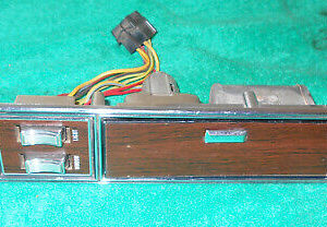 1970 1971 1972 Lincoln Continental Htp L POWER DOOR WINDOW LIGHT SWITCH ASH TRAY