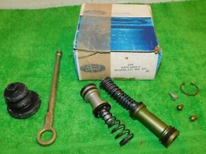 1973 1974 Ford F100 2WD 4x2 Truck NOS MANUAL DISC BRAKE MASTER CYLINDER KIT