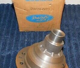 1966-1972 Ford Mercury Lincoln NOS 9 3/8" REAR AXLE DIFFERENTIAL GEAR CASE