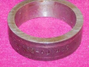 64-73 Ford Mustang Mercury NOS 31 SPLINE 9" REAR AXLE PINION .485 SPACER Daytona