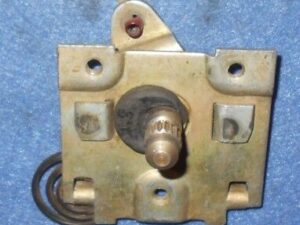 1964 1/2 Mustang Coupe Convertible ORIG RH INNER DOOR LATCH REMOTE MECHANISM