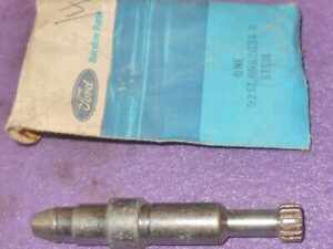 1972 1973 Ford Thunderbird Lincoln Mk NOS RECLINING BUCKET SEAT BACK LATCH STEM