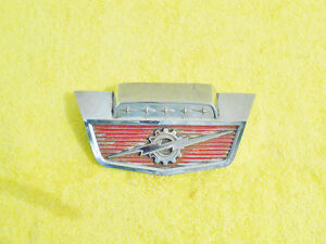 1961 1962 Ford Truck F-Series F-100 ORIG FRONT HOOD EMBLEM ORNAMENT