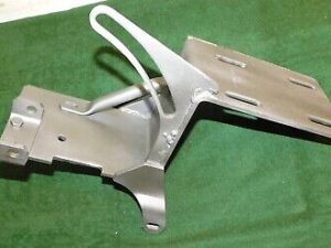 1966 1967 Ford Mustang Falcon Fairlane ORIG 6-CYL 200 A/C COMPRESSOR BRACKETS
