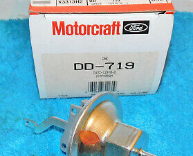 1974 Ford Torino Mercury Cougar NOS 351C 4V DISTRIBUTOR VACUUM ADVANCE DIAPHRAGM