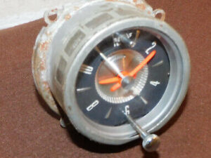 1957 Thunderbird 1956 Ford Mainline Customline Victoria Fairlane Car ORIG CLOCK