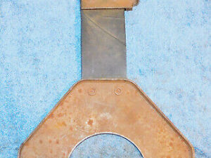1968 Mercury Cougar Xr7 Standard NOS 289 302 RH SINGLE EXHAUST HANGER BRACKET