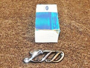 1979-1982 Ford LTD Crown Victoria NOS LTD ROOF FENDER EMBLEM ORNAMENT NAME PLATE