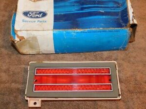 1973-74 Ford Custom 500 LTD 1973-76 Station Wagon NOS RH REAR MARKER LAMP ASSEM