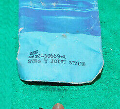 1966-1972 Ford F100 F250 4x4 F-Series Truck NOS STEERING SHAFT U-JOINT SPRING
