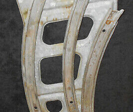 1969 1970 Mustang Coupe Convertible Shelby Cougar LH QUARTER WINDOW GUIDE TRACK