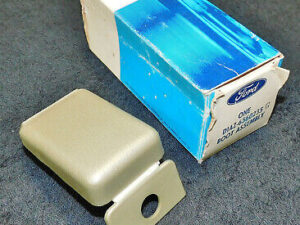 1971 1972 1973 Mustang Mach 1 Boss Cougar Xr7 NOS GREEN SHOULDER SEAT BELT BOOT