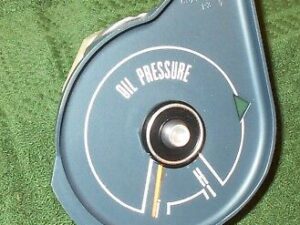 1969 1970 Mustang Boss Mach 1 Grande Convrt ORIG DELUXE DECOR OIL PRESSURE GAUGE