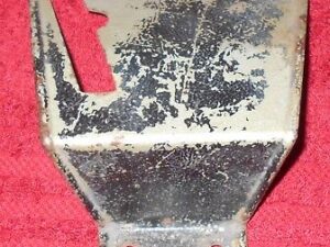 1967 1968 Mustang GT A Shelby ORIG FASTBACK FIXED REAR SEAT RH LATCH TRIM COVER