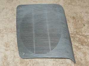 1987 1988 1989 1990 1991 1992 1993 Mustang Hatchback LH REAR 1/4 SPEAKER GRILLE