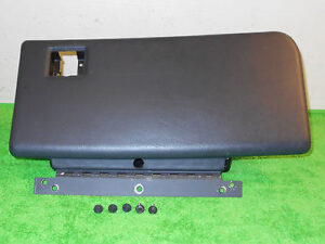 1998 1999 2000 2001 2002 Camaro Z28 SS Firebird TransAm RH DASH GLOVE BOX PANEL